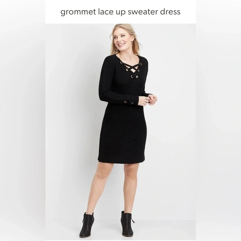 Maurices Sweater Dress with Grommets Size L NWOT